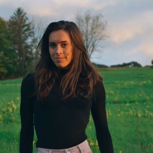 Meet your Posher, Ava